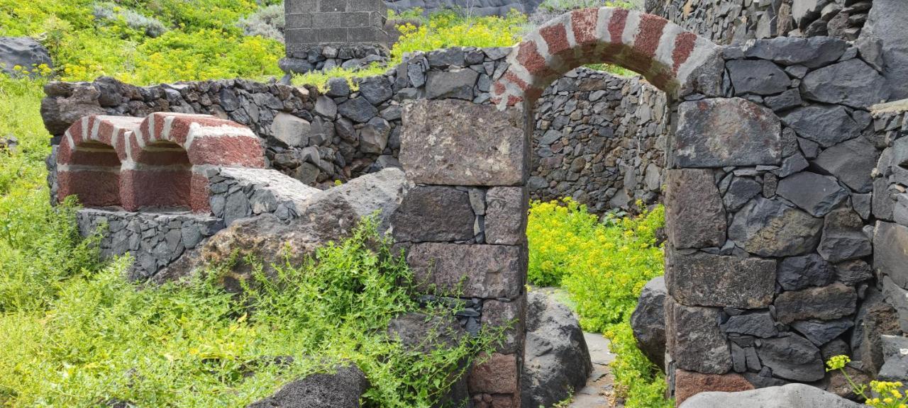 Casita Pajero En El Pozo De Las Calcosas, El Hierro Екстер'єр фото